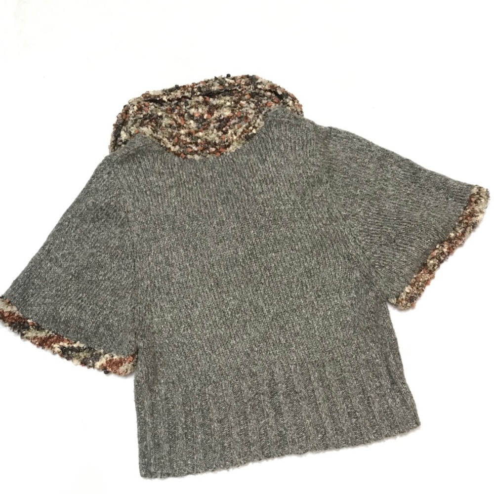 Top Button Knit Shawl - Picture 4 of 4